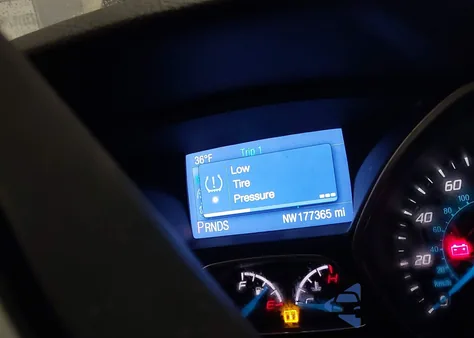 2014 Ford Focus Se from USA, damaged, VIN 1FADP3K29EL131520